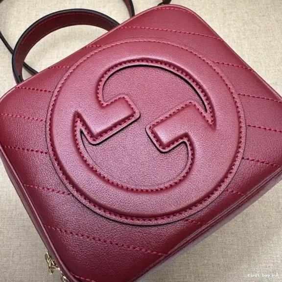 First bag ru TOP HANDLE BLONDIE BAG GUCCI 0525